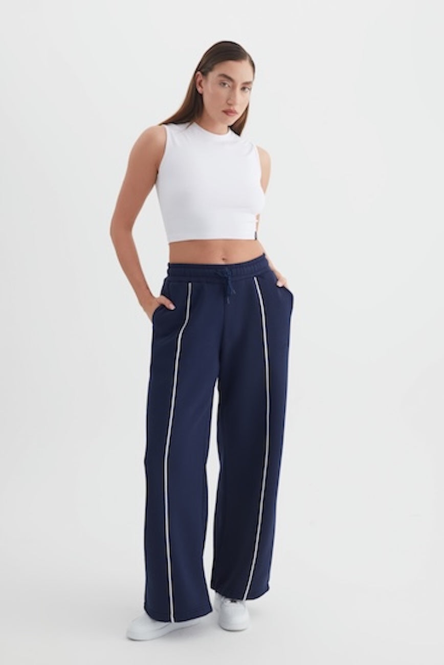 Mira İspanyol Paça Üç İplik Kadın Eşofman Altı Lacivert