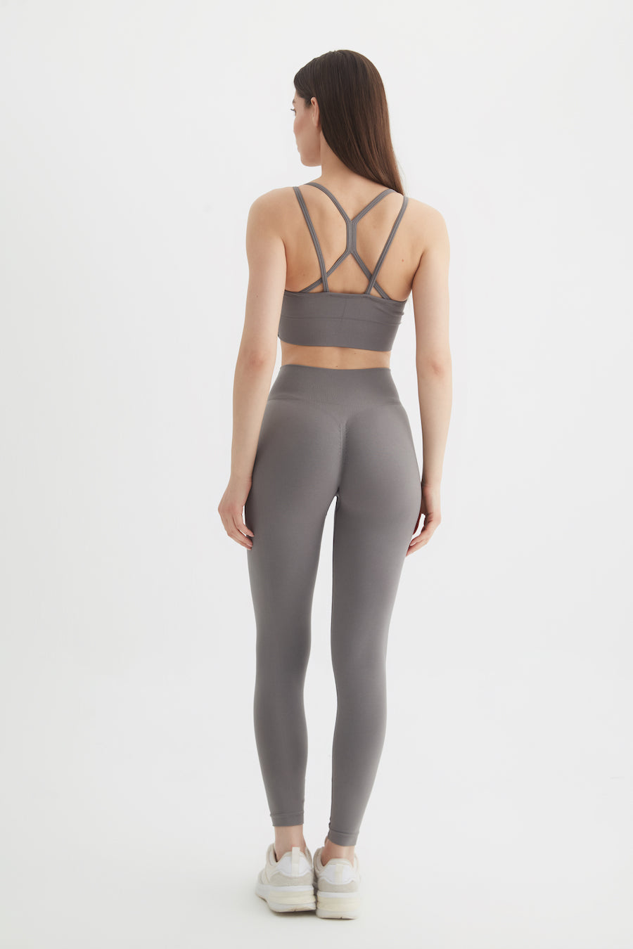 Sally Sırt Detaylı Toparlayıcı Spor Bra Gri