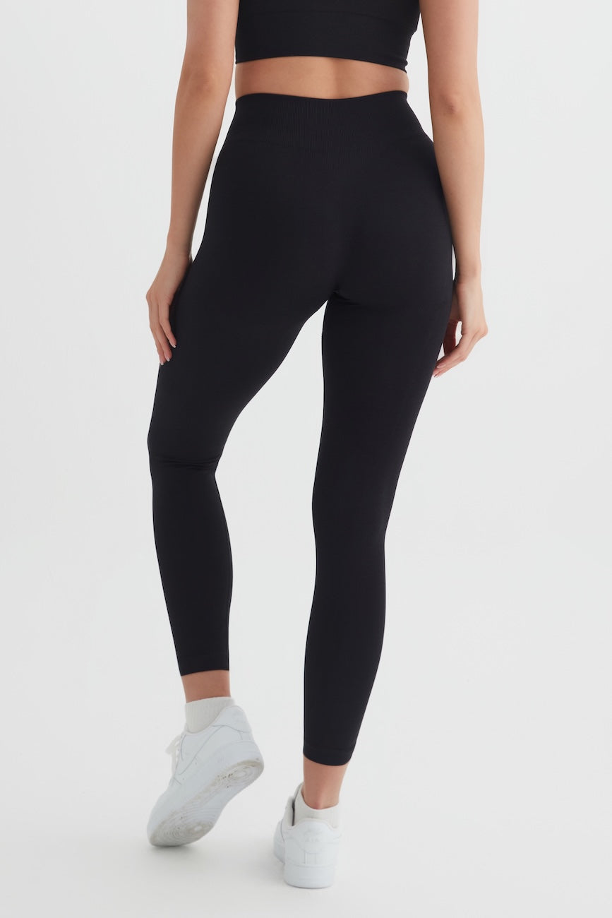 Essential Seamless Yüksek Bel Toparlayıcı Kadın Tayt Siyah