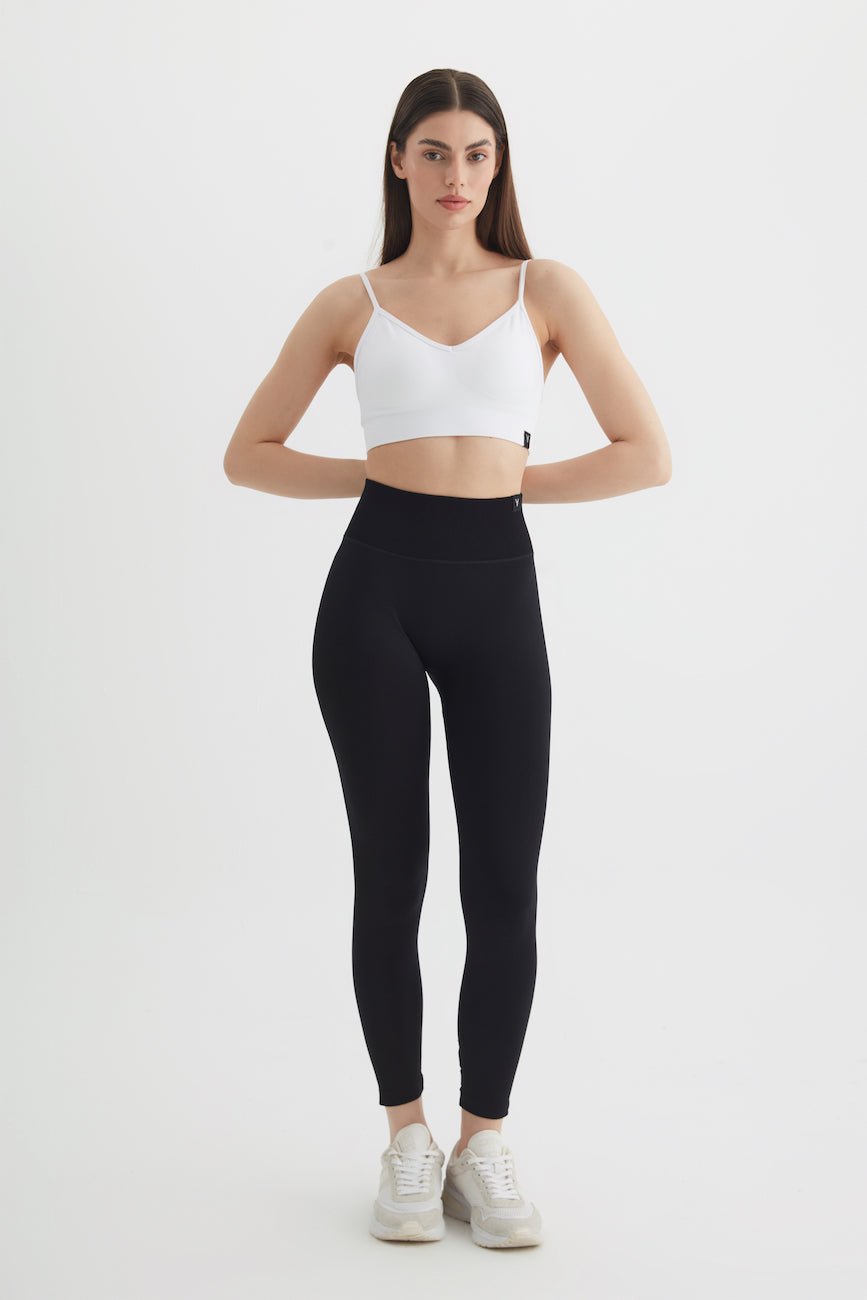 Aura Yüksek Bel Kemer Detaylı Spor Tayt Siyah