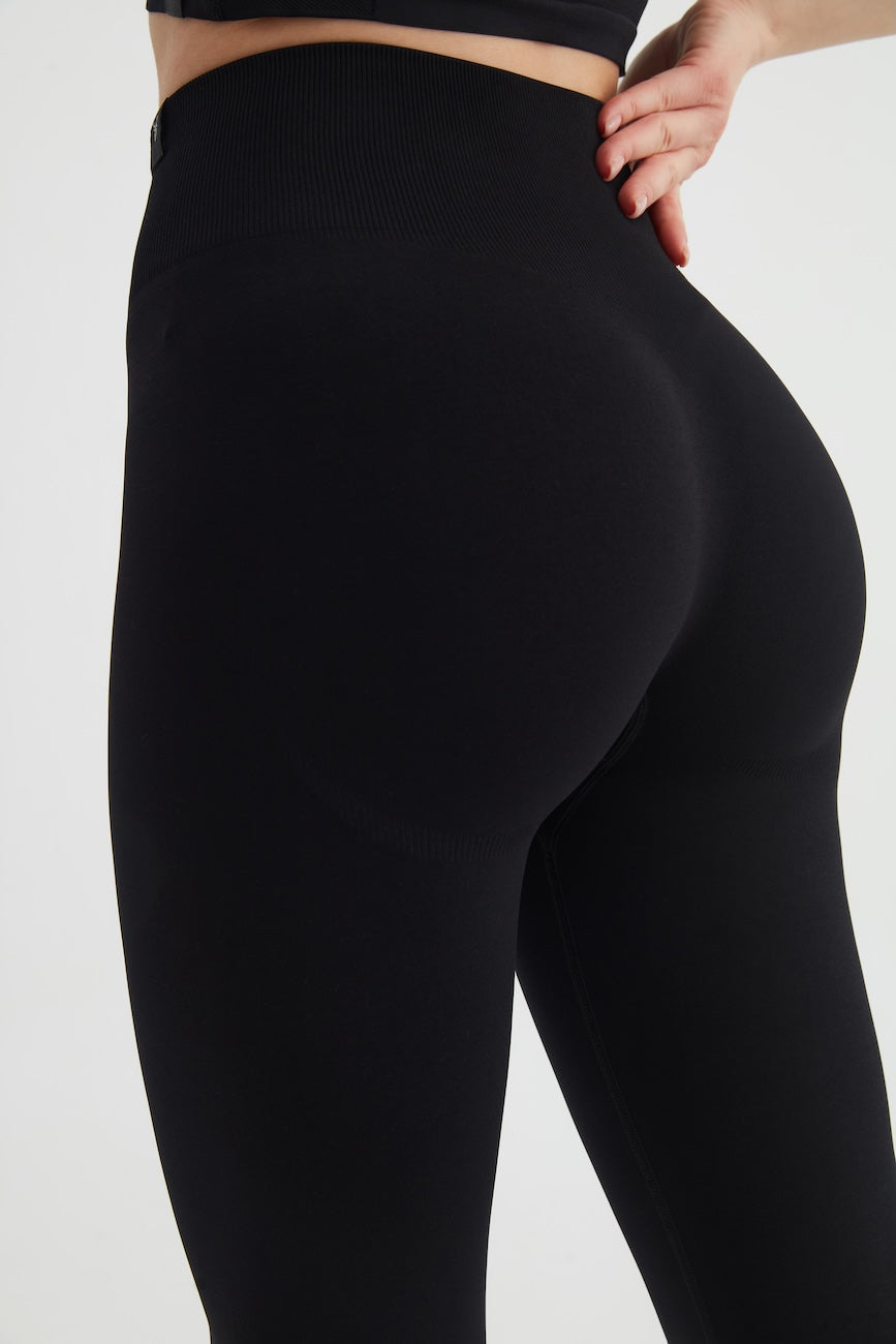 Vistara Seamless İspanyol Paça Tayt  Siyah