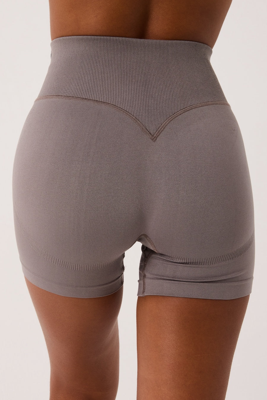 Aura Yüksek Bel Kemer Detaylı Spor Şort Gri