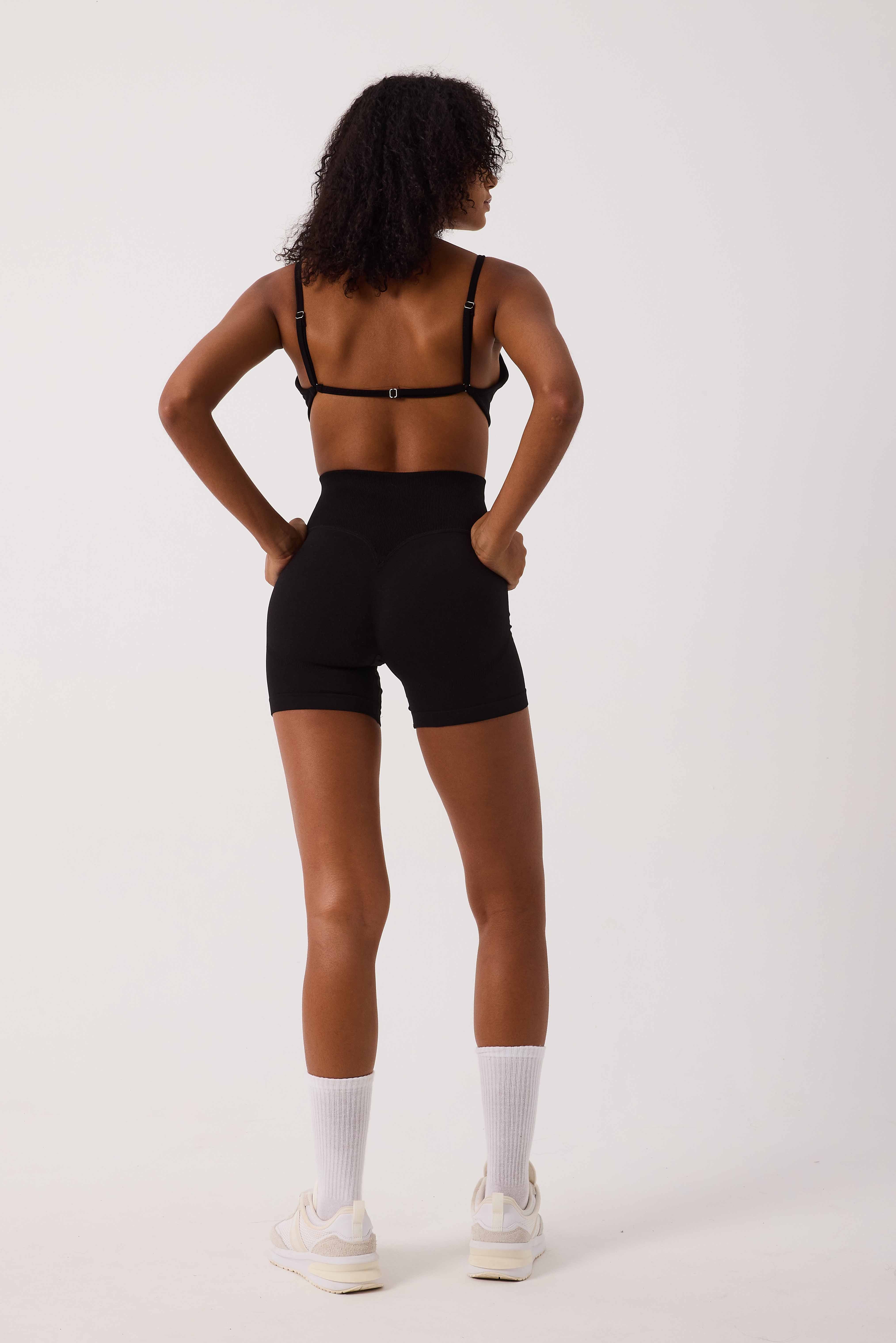 Aura Seamless Şort Siyah