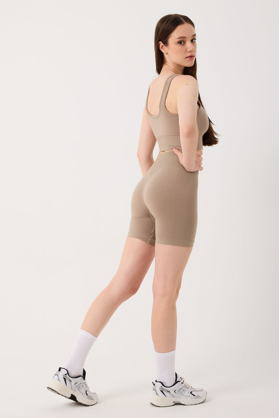 Essential Yüksek Bel Spor Şort Taş