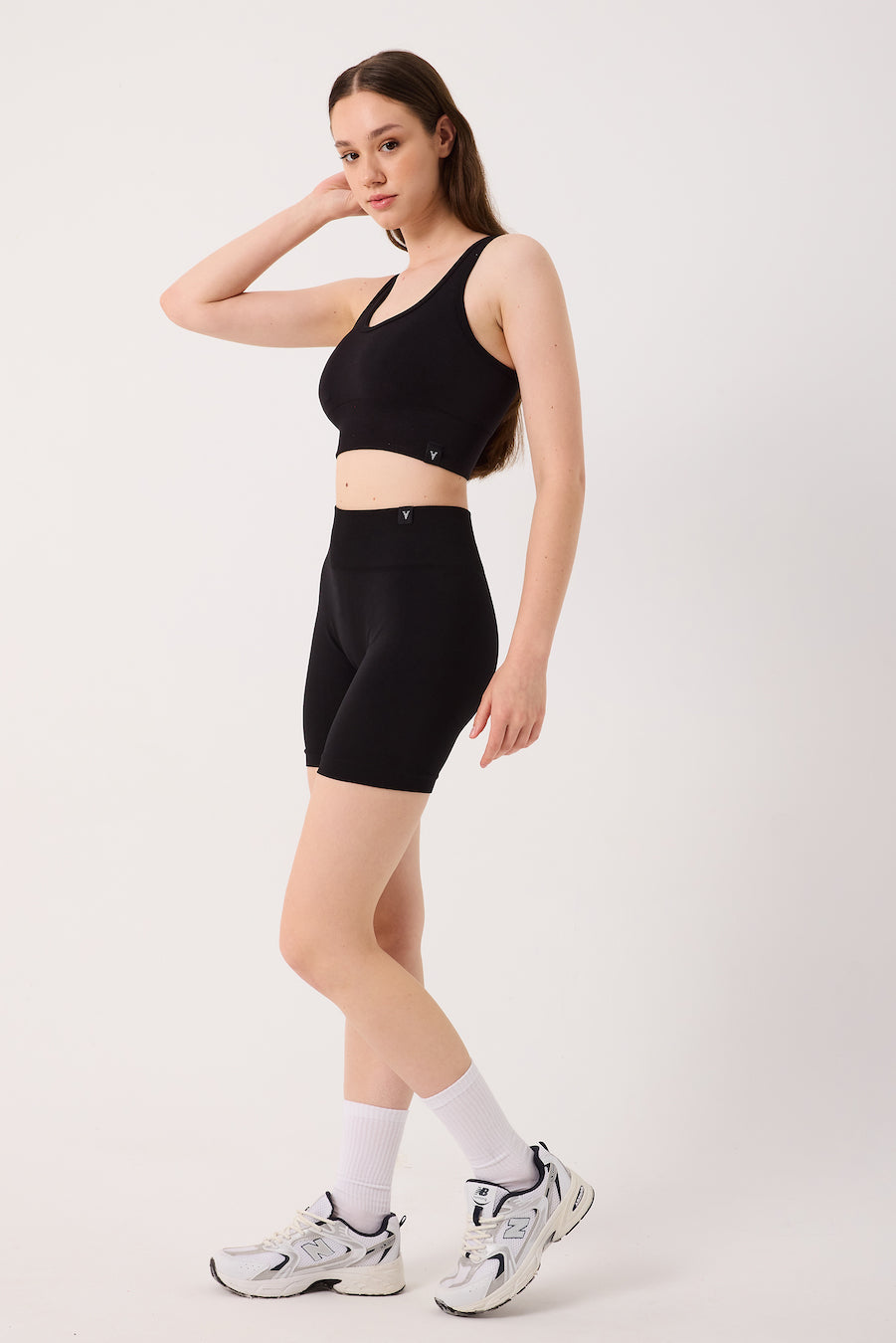 Essential Yüksek Bel Spor Şort Siyah