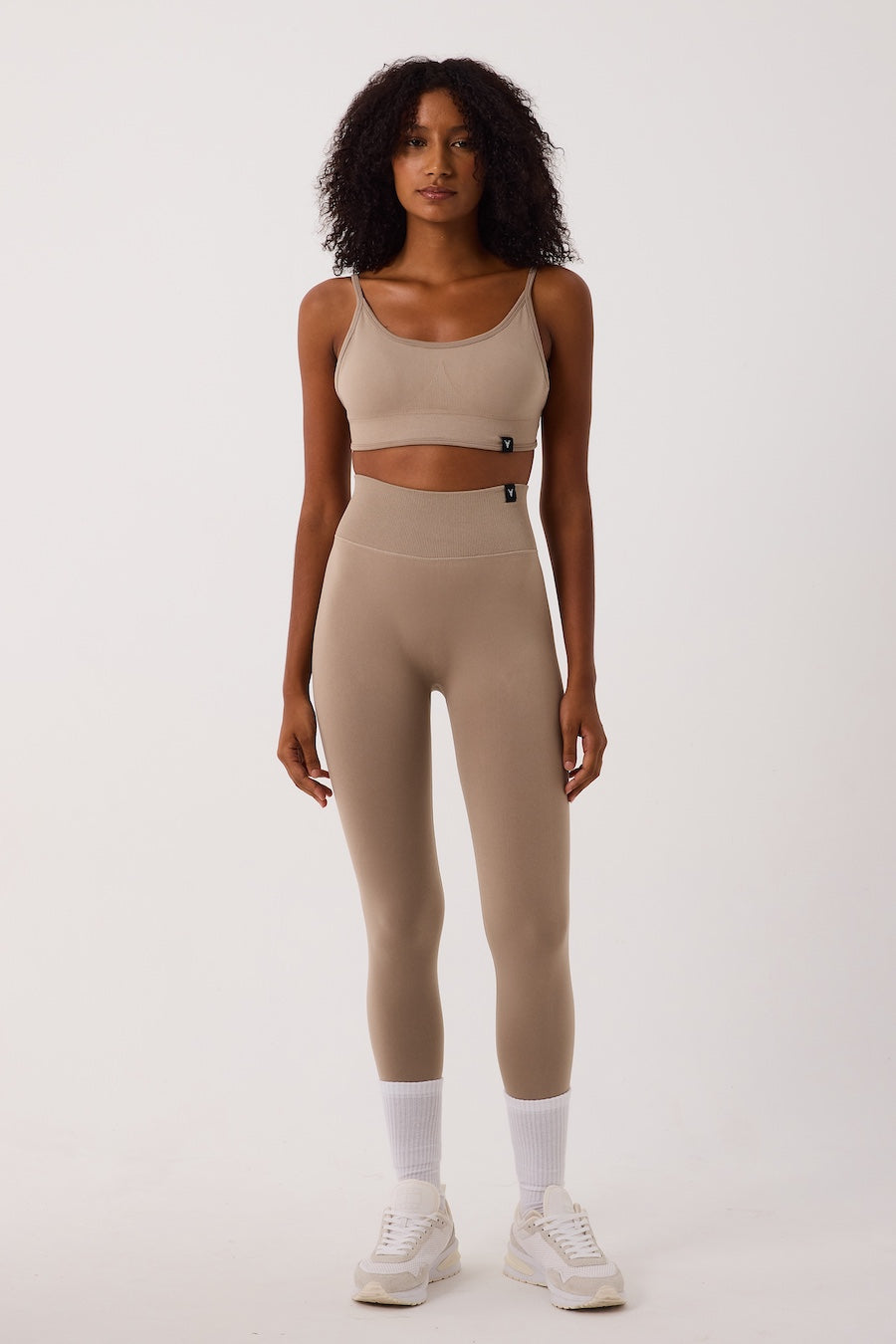 Aura Askılı Ayar Halkalı Spor Bra Taş