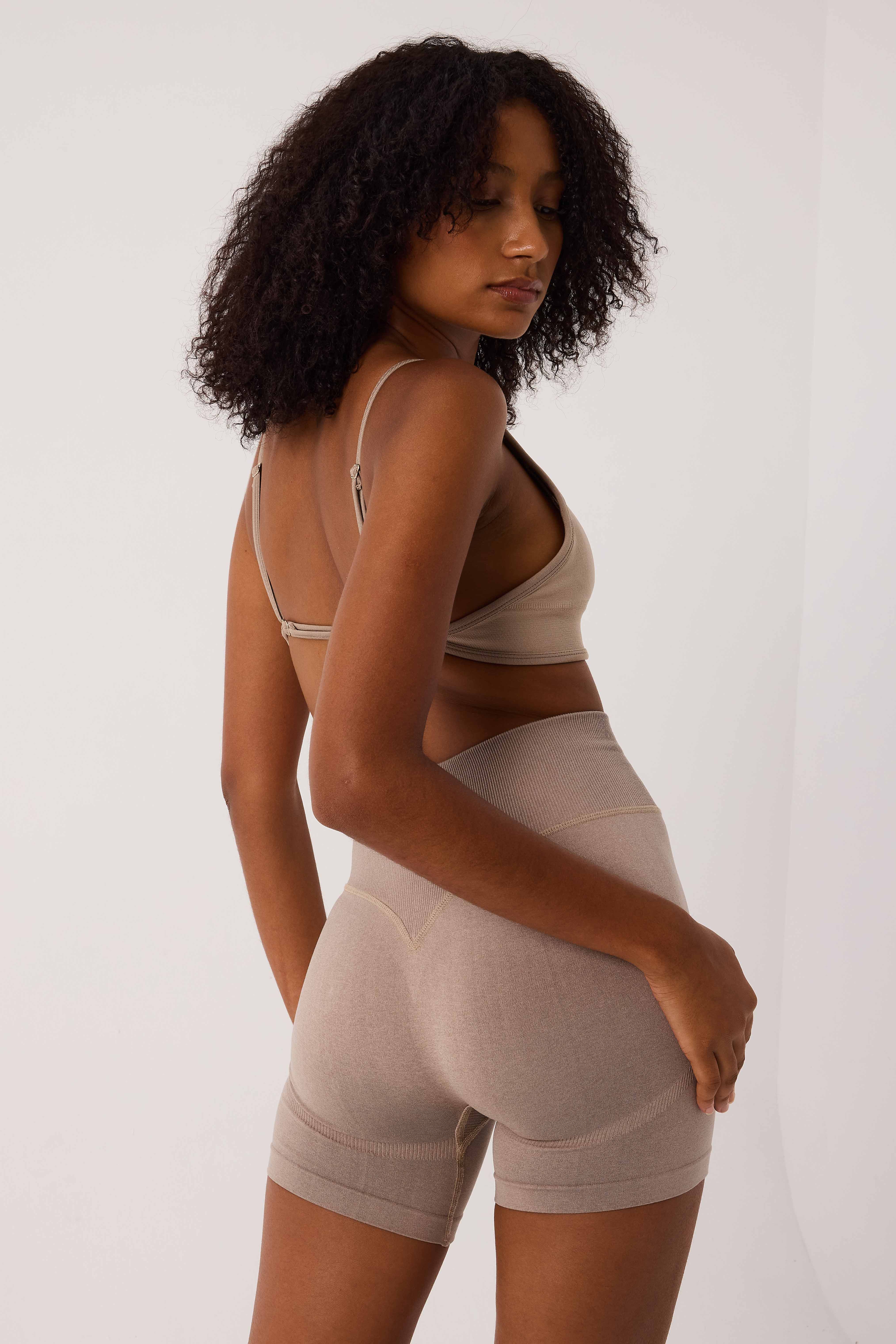 Aura Seamless Şort Bej