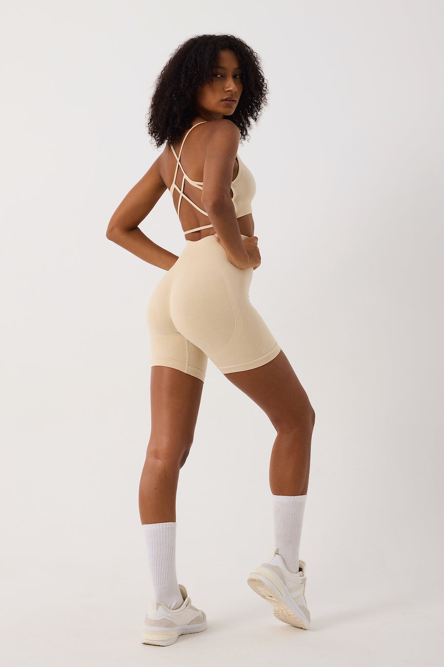 Glowfit Yüksek Bel Kısa Şort Asit Bej