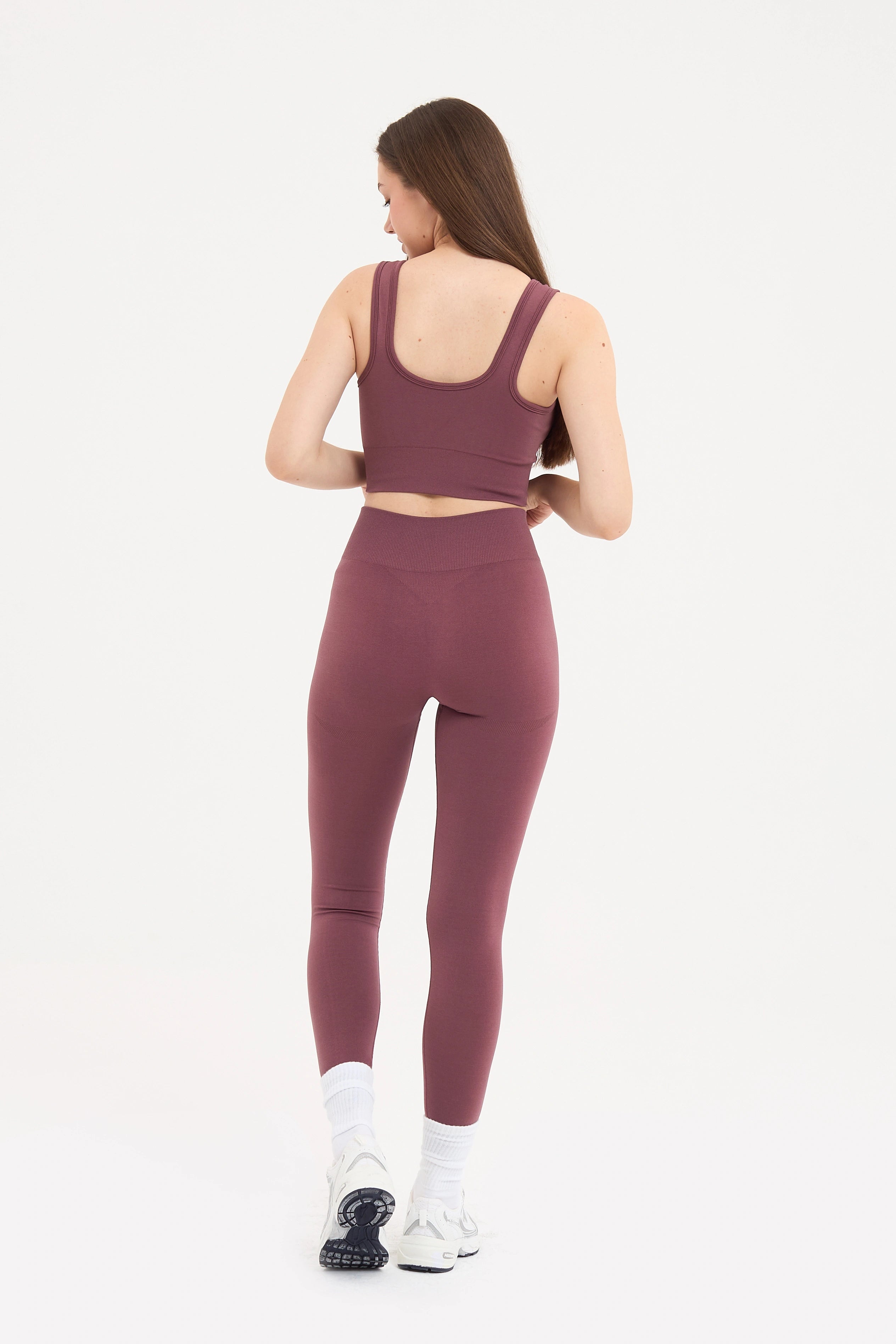 Essential Seamless Tayt Mürdüm