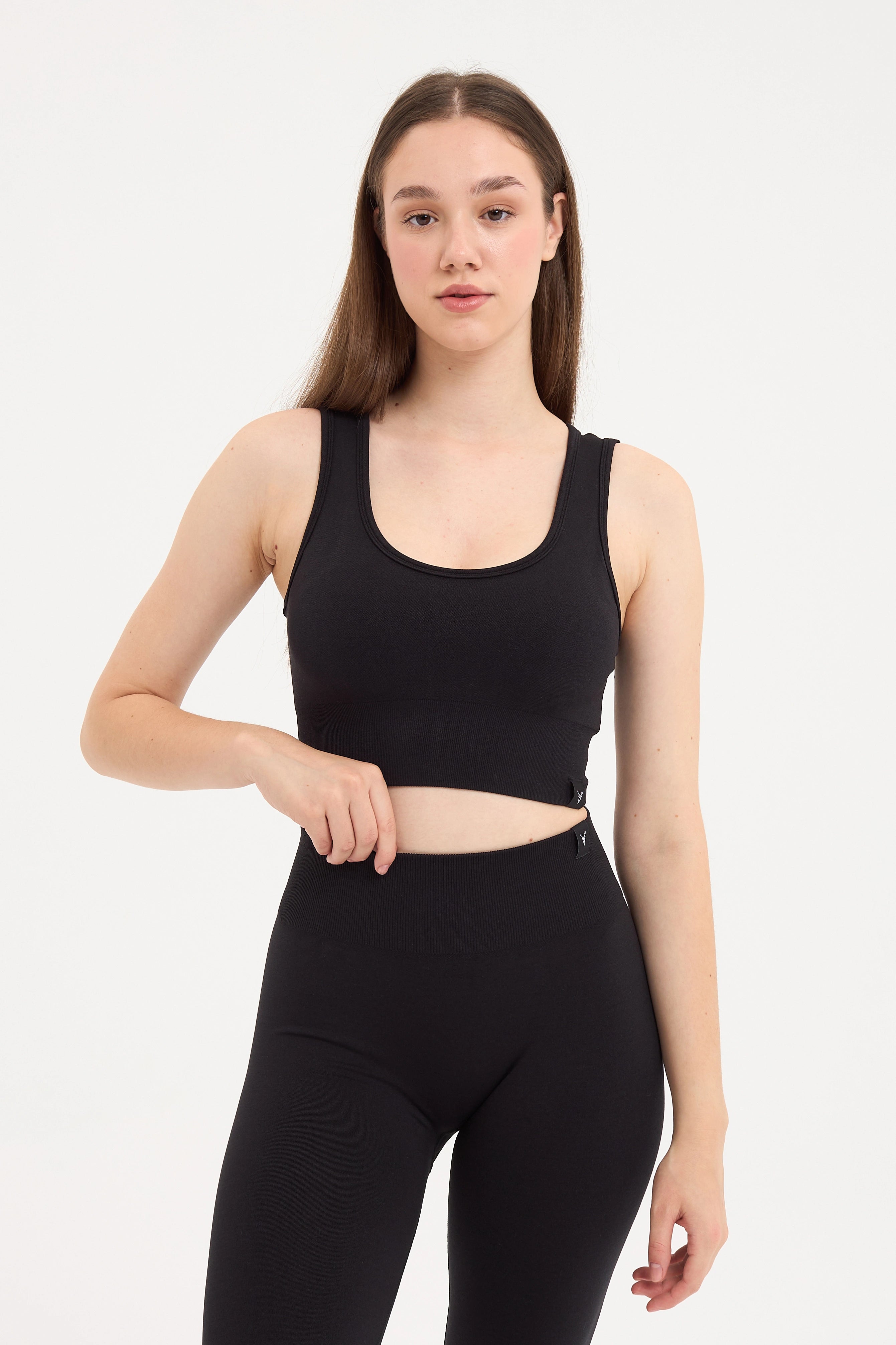 Essential Askılı Bra Siyah