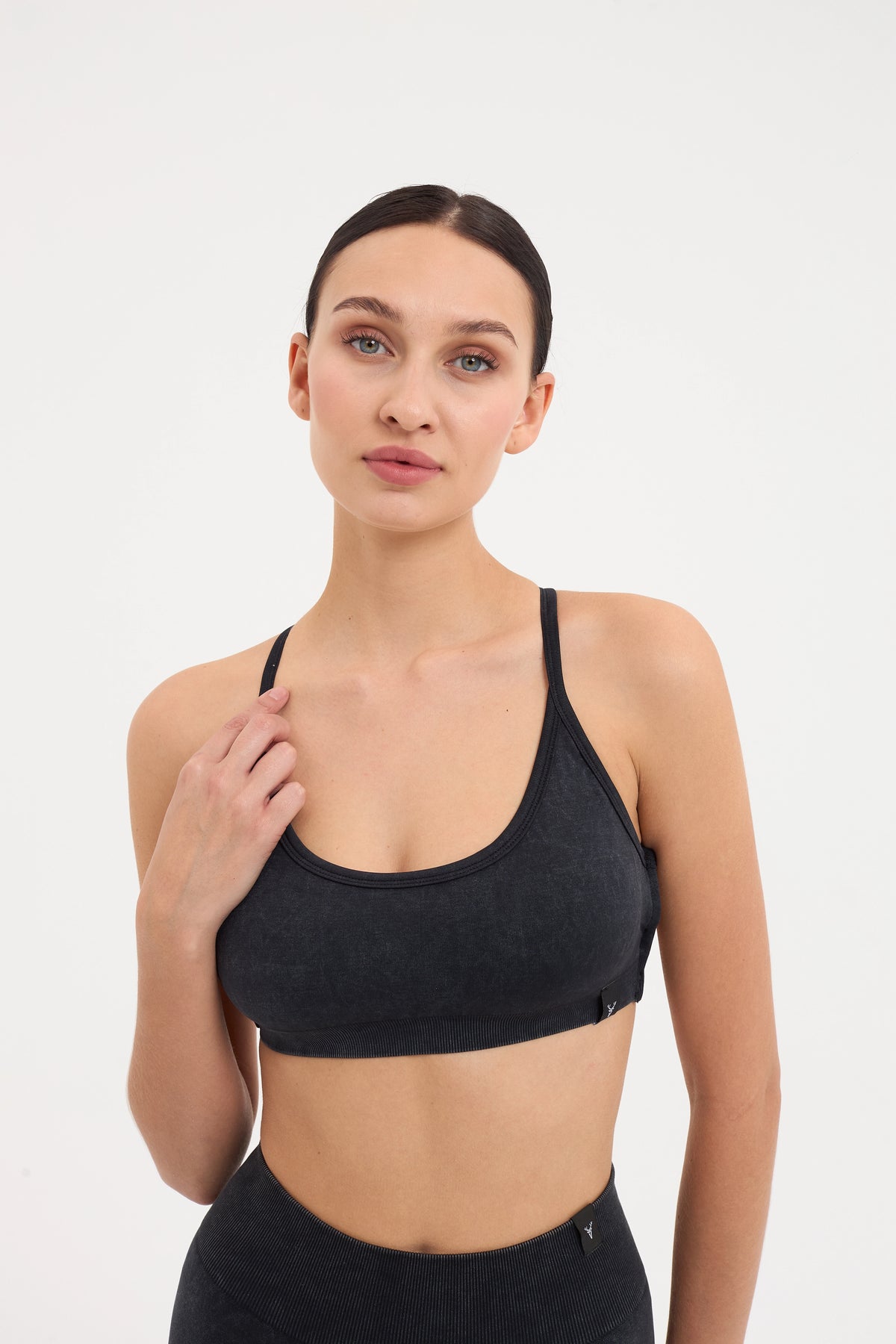 Glowfit Askılı Bra Siyah