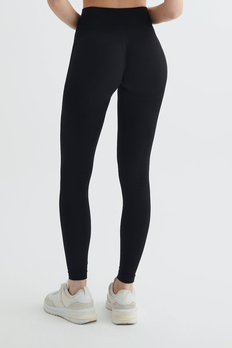 Amara Yüksek Bel Toparlayıcı Spor Tayt Siyah