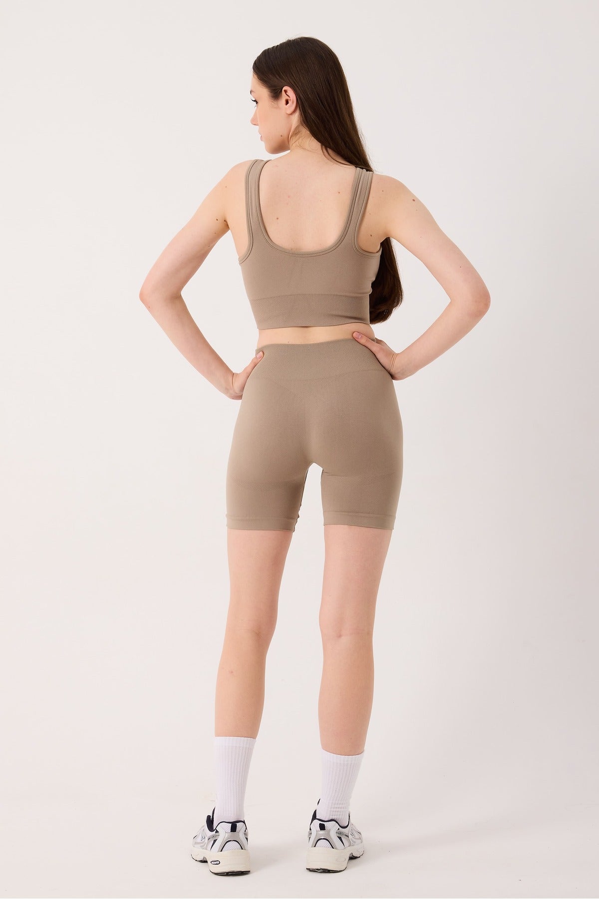 Essential Spor Şort